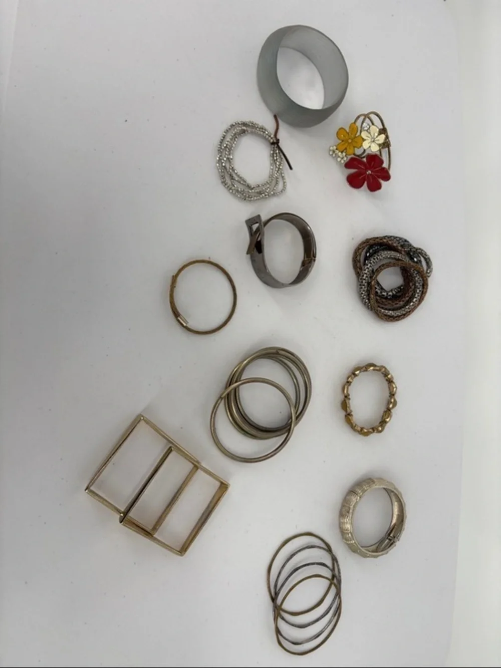 🐯 LOT: Mixed Metal and Enamel Floral Bracelet and Bangle Set etc